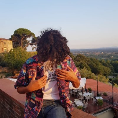 hypotheticvl's profile picture. tell them this boy wasn’t meant for loving.