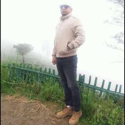 Purbeykmukesh's profile picture. Auditor