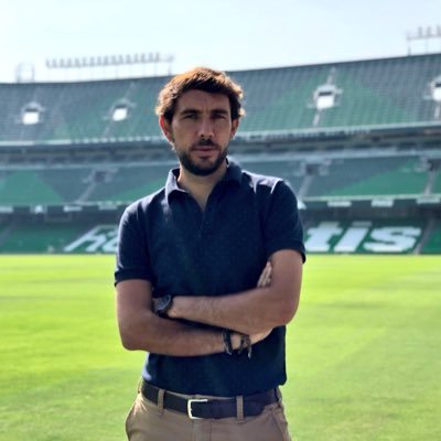 Ex responsable de eventos de la Federacion Española de Baloncesto. Ahora en mi otra pasión, marketing y patrocinio en el Real Betis Balompié 💪🏻💚🤍💚