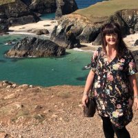 Stef L (@literaryelf) 's Twitter Profile