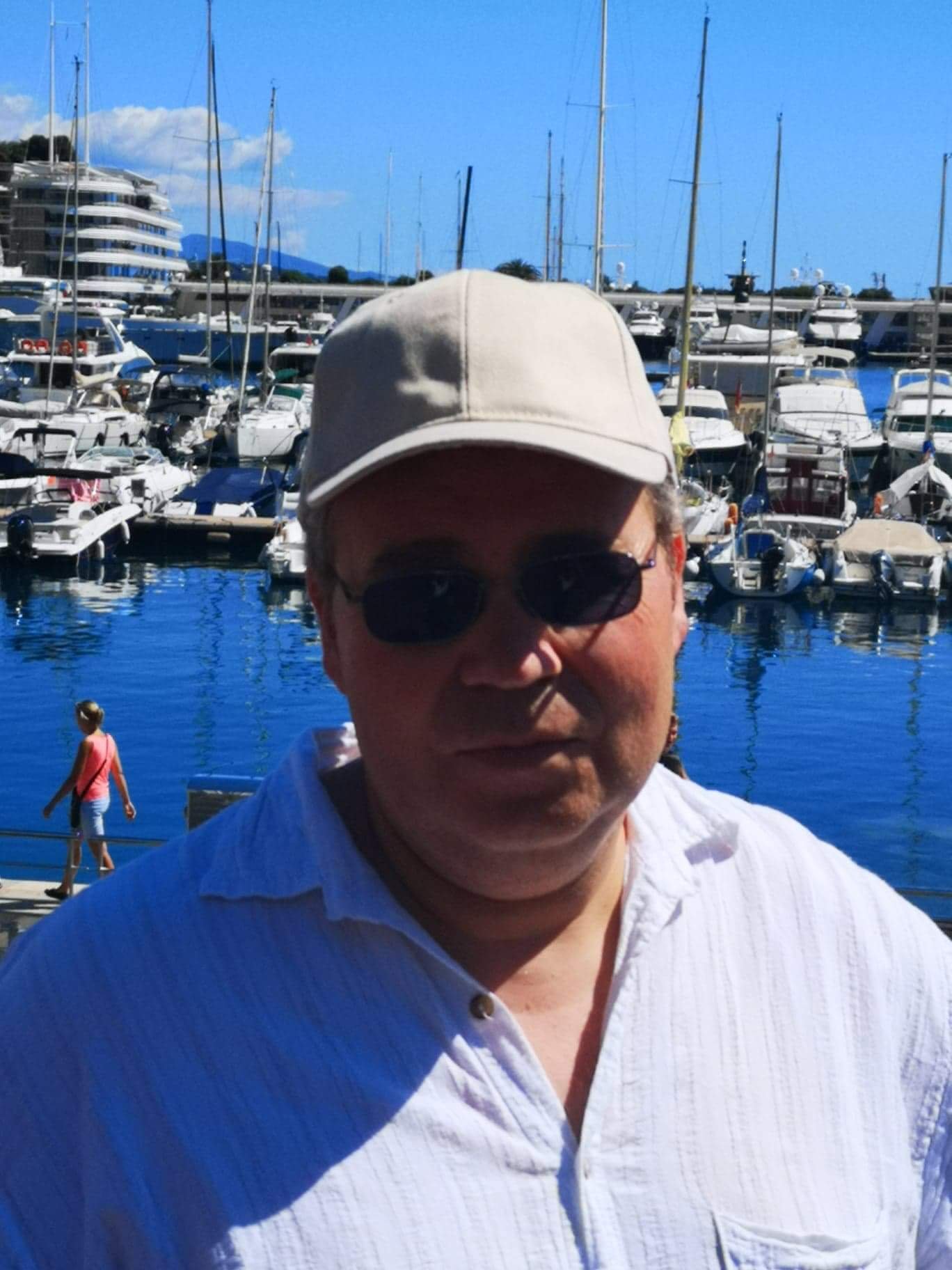 h4lvis's profile picture. 