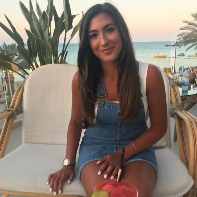 paige23robinson's profile picture. I am your cup of T just add 3 sugars.