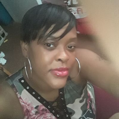 Female Hip Hop Artist/Songwriter of All Genres; Hiphop,Country,Rock,Pop,R@B Gifted Hands; Plans to Execute the Music Industry with Lyrics...