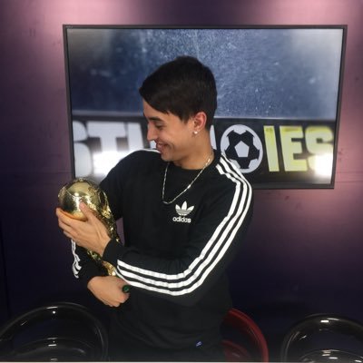 EX JUGADOR FIFA PS4
CAMPEON DEL MUNDO CSVP 🇦🇷🏆
CAMPEON DE AMERICA CSVP 🇦🇷 🏆
CAMPEON LIGA IESA ARGENTINA 🏆
CAMPEON COPA IESA ARGENTINA 🏆