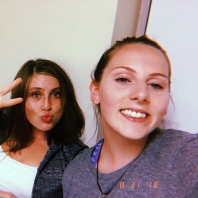 mollyka334318's profile picture. 