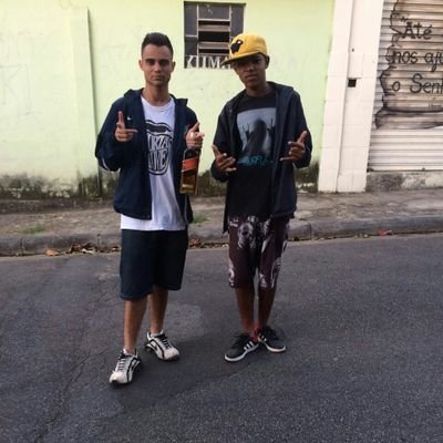 Sai sai frente sai que e galocura e chapa quente ! $°$
