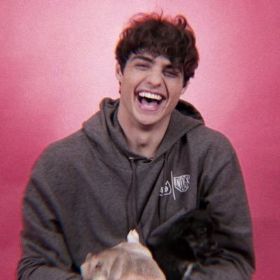 born2pizz4's profile picture. il peggio è passato, nel senso che è passato a prendermi