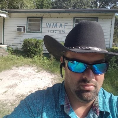 jasondouglas221's profile picture. Huge fan of classic country music!