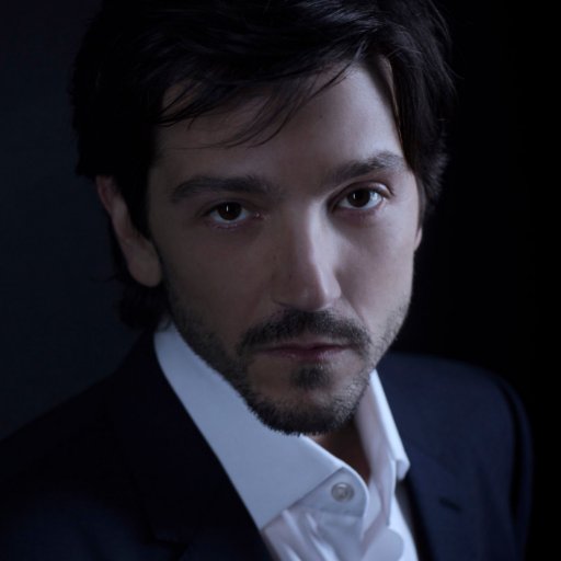 FAN account dedicated to Mexican actor/director/producer Diego Luna. Tweets by Luciana - Diego official twitter is @diegoluna_