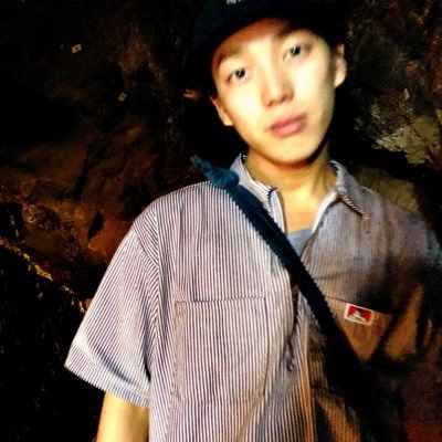 そーま On Twitter 電車で目の前にいた人がまさかの 左2人は9月中に彼女できなかったら罰ゲーム受けるらしい あと右の人は彼氏に縛られるの好きらしい