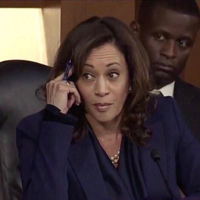 onesizefitsSLIM's profile picture. It is hard to visualize someone as a leader if she is always waiting to be told what to do.