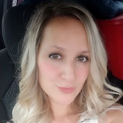 NicoleZark's profile picture. 