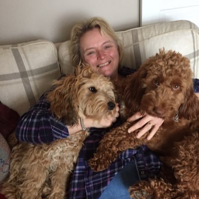 🏴󠁧󠁢󠁷󠁬󠁳󠁿 Love my wife, cockapoos, cats & caravan! 👩‍❤️‍👩🐶🐱🏳️‍🌈 Living with MND (diagnosed August 2019). Read my blog  at https://t.co/h0a7lbZ1Oq