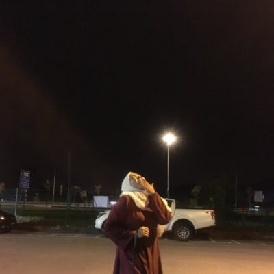 najiha_azhar's profile picture. young and teen!