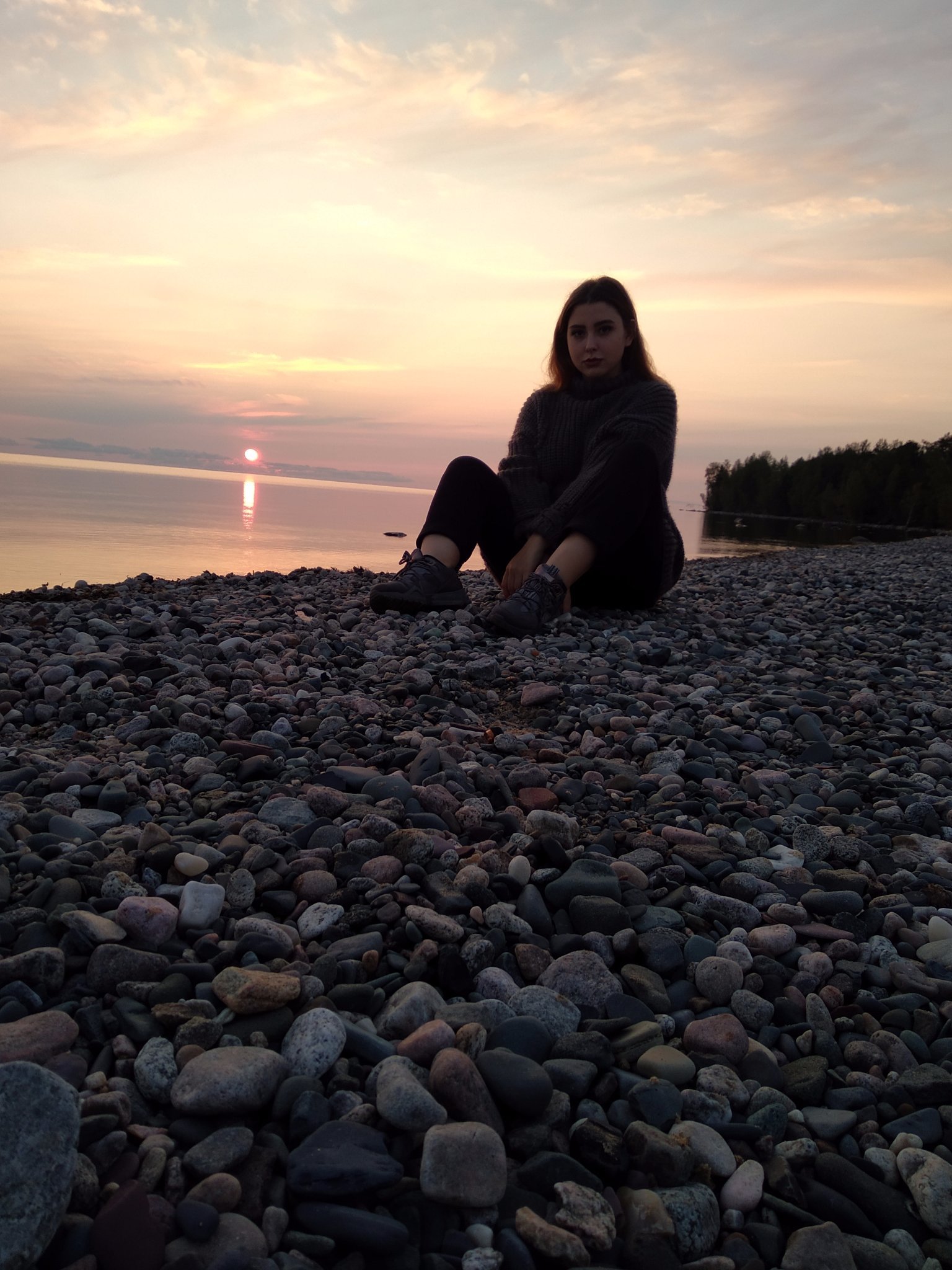 avernyuni's profile picture. 