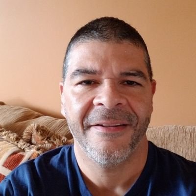 Hector83238918 Profile Picture