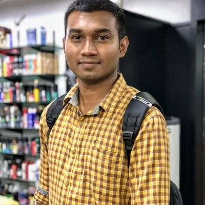 Full stack web developer who is in love with tech. To us all towns are one, all ppl our kin❤️.