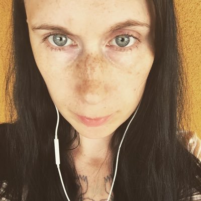 Acrylic artist from Portland OR & currently Boise ID. Instagram: miss_cay_artist