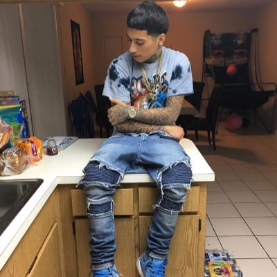 1🅱️il+🦍 || 18 wit a whole lotta💰💰💰💰💰 || Heartless💔🤷🏽♂️