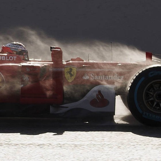 TJ. Aficionado a los deportes de motor, en especial Fórmula 1. Fotógrafo en ratos libres. Introvertido