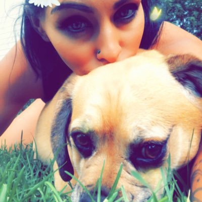 teece_baby's profile picture. music makes me high🙌🙌🙌