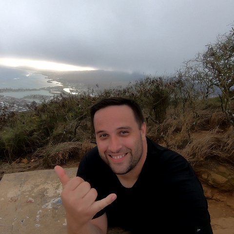 Weather 🌩️😎 Stud/Nerd from Chicago 🌆, Graduate Student 🧐 at University! 🌪️ Tom Skilling's Intern, Hawaii living in Paradise
