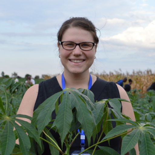 African staple crops. Genome editing. Genomics. she/her/hers. 👋🏼