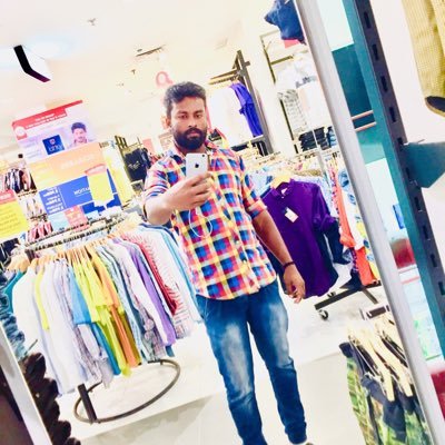 selva59851312's profile picture. 