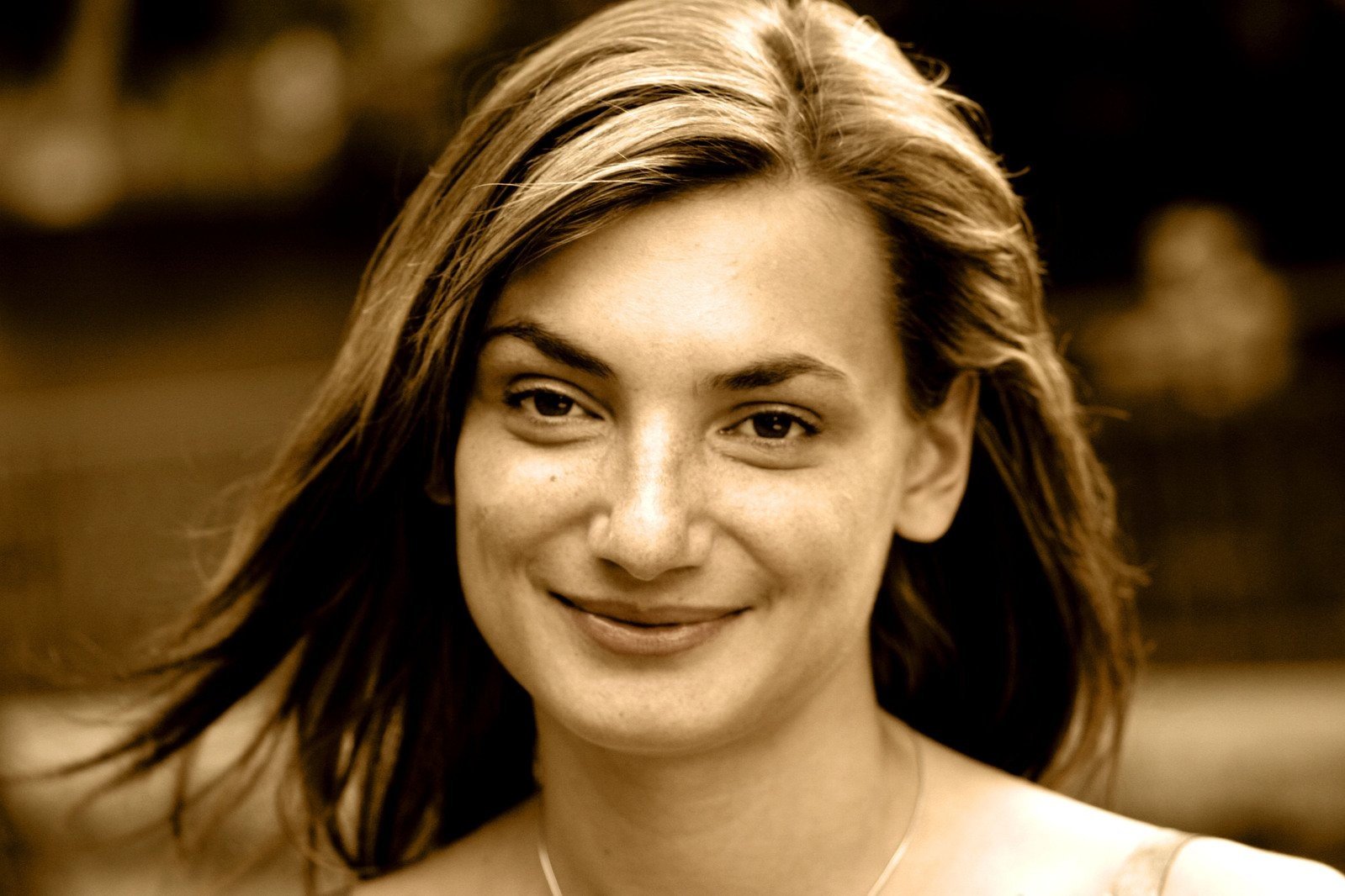 MergoPersona's profile picture. Eu prefiro aprender devagar, mas aprender de vez! Sou brasileira e não desisto nunca. Força, fé e foco!!