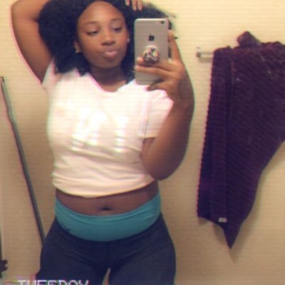 single 💙19🦋♑️ ❤️pvo 💕 living life to the fullest✨ god first 🙏 grind💰 & glow🌟remained humble SC💙: monashareneea