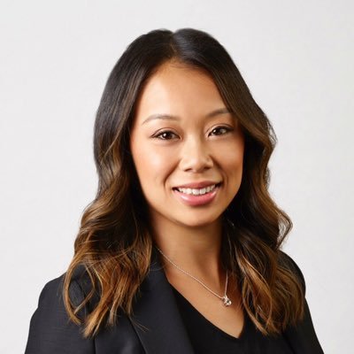 Corporate law associate at @dentonscanada, Dal Law alum, epidemiologist, kinesiologist, foodie, wannabe yogi and enthusiast for all pretty things.