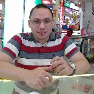 josefhpr's profile picture. Engineer