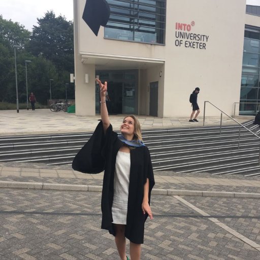 24 Exeter Uni Graduate. Researcher for Lorraine, ITV.