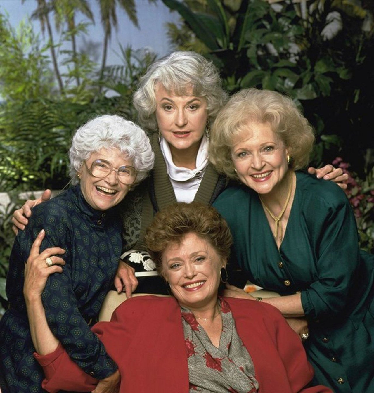 #GoldenGirls fan account. I tweet Golden Girls news and quotes! James Harden Fan. #thankyouforbeingafriend