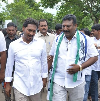 YsrcpSocial's profile picture. 