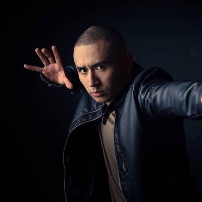 Bailarin,coreografo hace 17 años, Colombiano instagram:leomayorga_ 👇🏼👇🏼👇🏼👇🏼👇🏼👇🏼