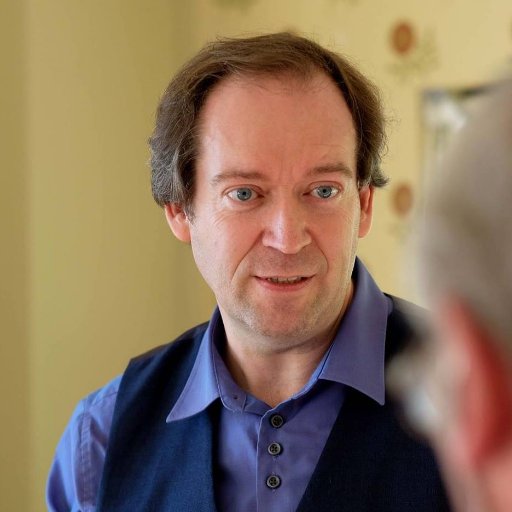 BurrellRay's profile picture. I can help make your wedding, corporate event, or private party stand out from the rest with my modern, funny, visual,  and unforgettable award winning magic.