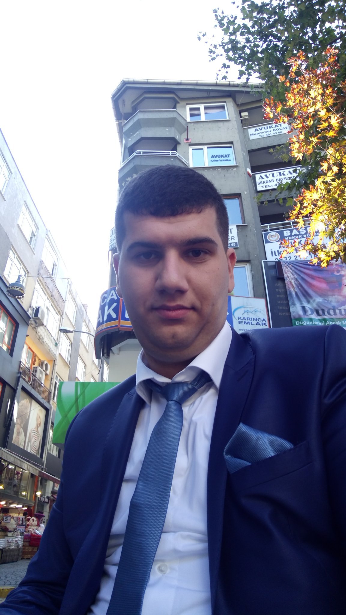 DemirtenEmre's profile picture. 