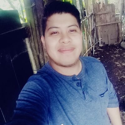 caal_oscar1's profile picture. 💻💻💻💻 me gusta el Desarrollo Web y también leer :3