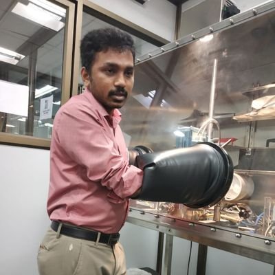 SVasu46042451's profile picture. Making people smile😀