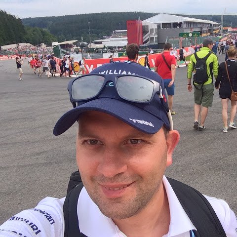 Founder @GoSoloFinancial - helping UK traders to launch a business and get paid.
Pick Up trucks for the Ukrainian Army: https://t.co/4MJLOQjGKf