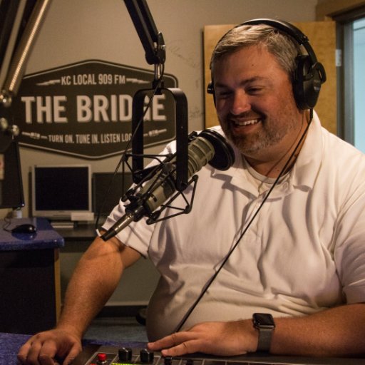 he/him. Talk and play music mornings on @909theBridge 90.9FM in Kansas City. Instagram model. Noninfluencer. YouTube chef. Snapchat maven. Loud chewer.