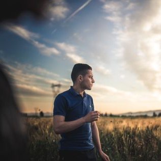 TomShawMao's profile picture. I like to make friends with others.