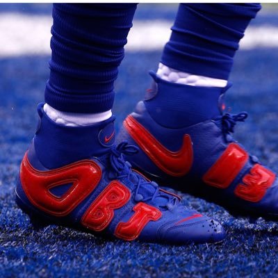 Space_Zara's profile picture. 🇨🇦