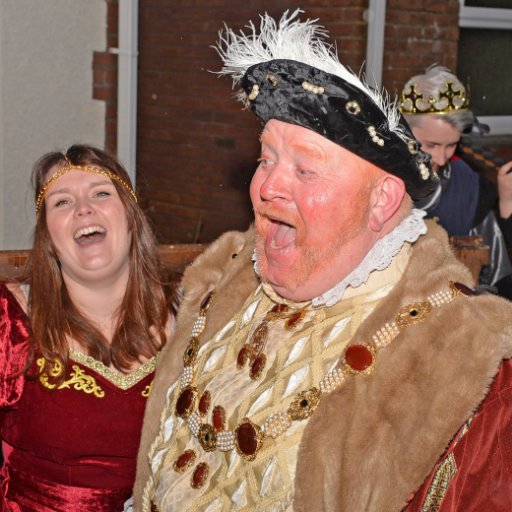 Lucky mum of 4 beautiful children 😍 …Yes, that is me with Henry Viii.