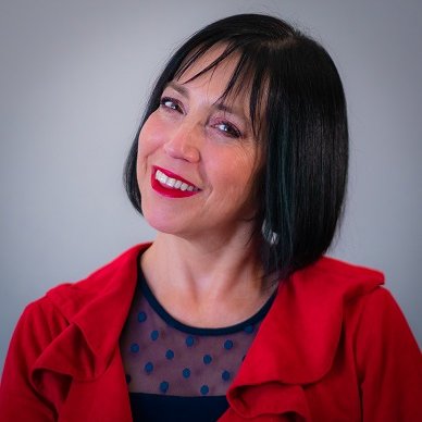 Actress, Content Creator, Host of Wine Auntie Podcast #Voiceover #Commercials #Imaging #Animation #eLearning #Comedy https://t.co/3Pzqwkunoi Follow≠Agree