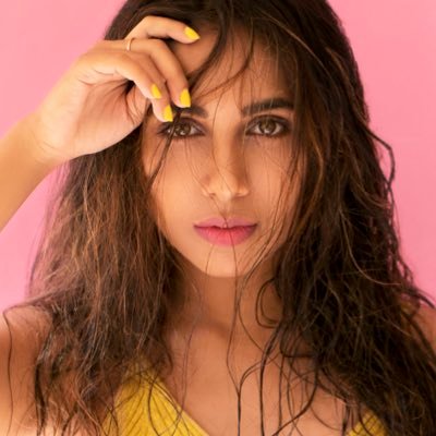 VeebhaAnand Profile Picture