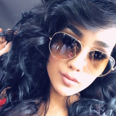 alhsander's profile picture. ➡️ Wife. Mom. YouTuber. alhsander@yahoo.com.