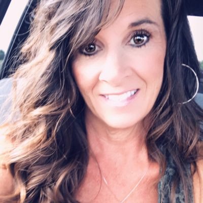 sandyjdunn's profile picture. 