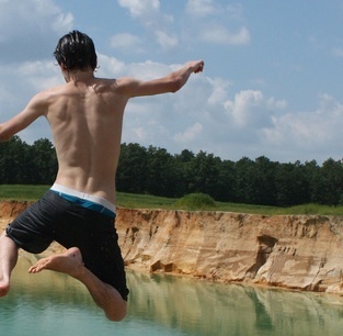 WileyEsten's profile picture. I sing and play music and drink whiskey. Let's party.